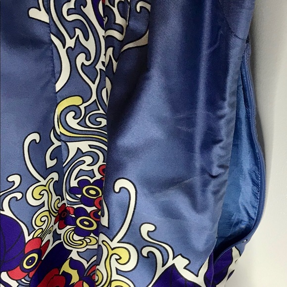 Fabulous vibrant sleeveless blouse - Picture 7 of 10